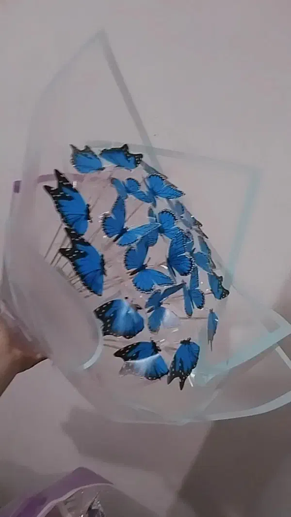 دسته گل پروانه‌ایی|گل مصنوعی|کوچصفهان, |دیوار