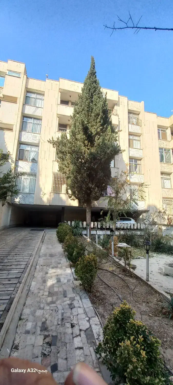 مترو قیطریه ۱۳۵ متر ۳ خواب تخلیه