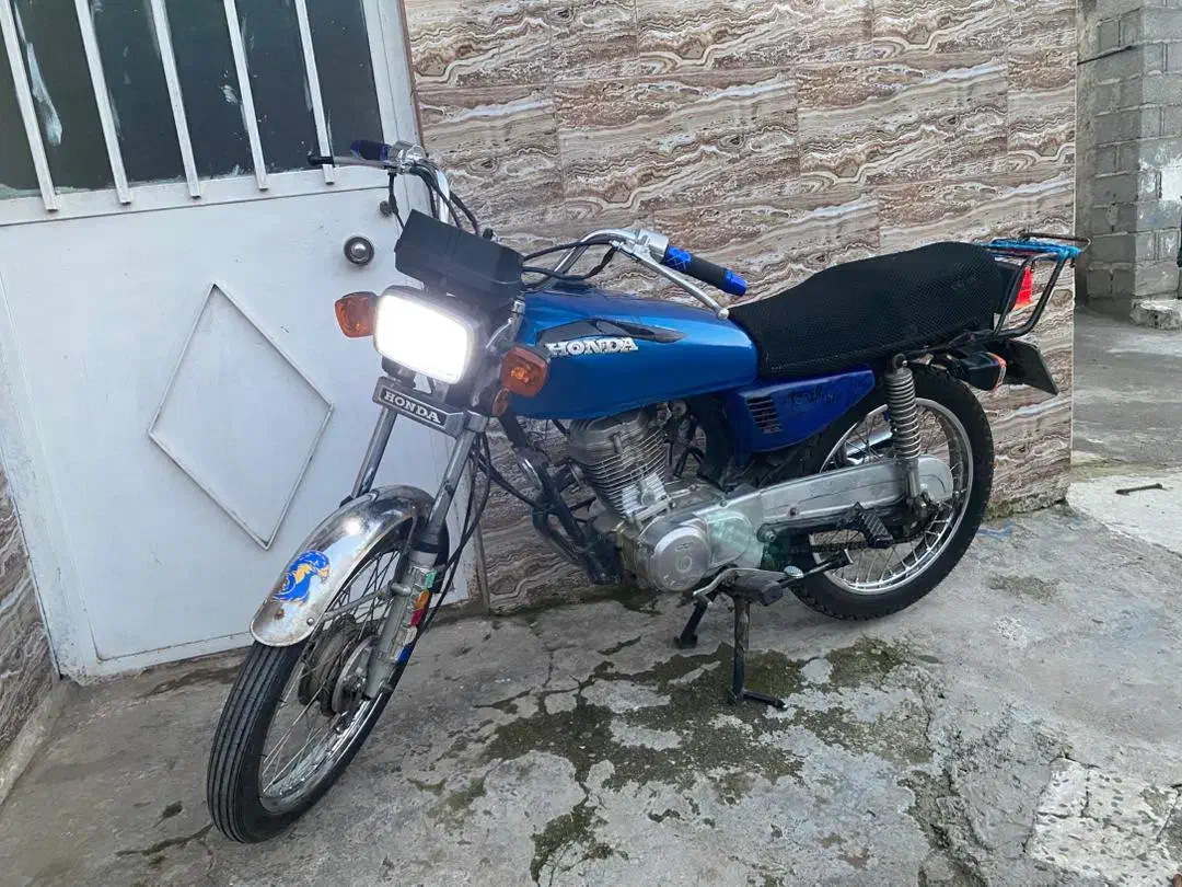 هوندا ۱۲۵|موتورسیکلت|رشت, نخودچر|دیوار