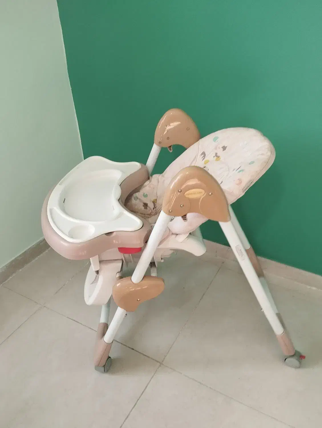 صندلی غذا|اسباب و اثاث بچه|شیراز, گویم|دیوار