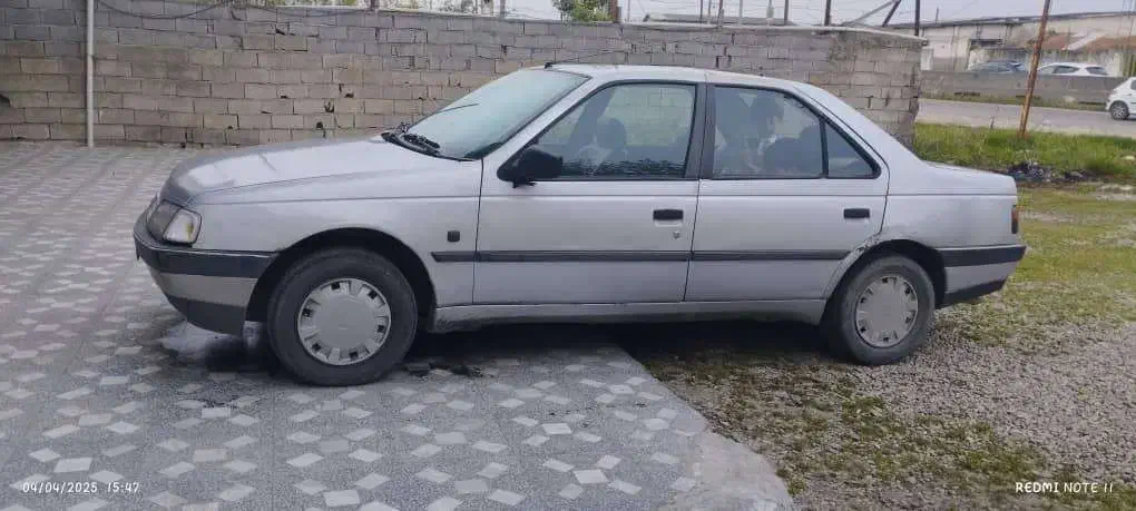 پژو 405 نقره ای 84|خودرو سواری و وانت|قائم‌شهر, |دیوار