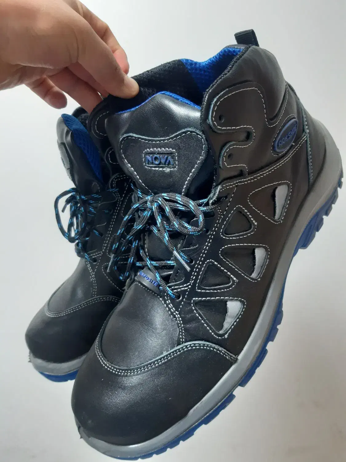 کفش ایمنی|کیف، کفش، کمربند|بندر امام خمینی, |دیوار