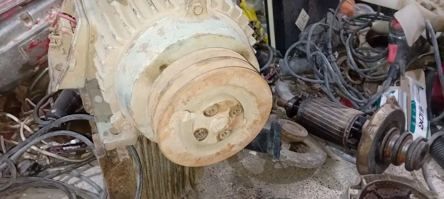 موتور سه اسب|ابزارآلات|تربت‌حیدریه, قائم|دیوار