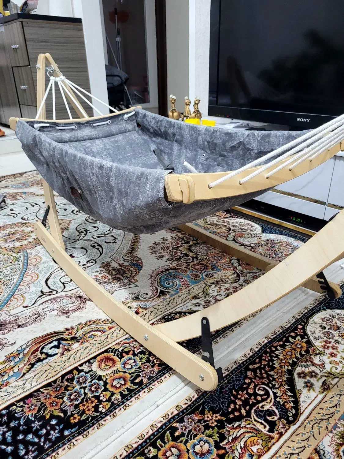 گهواره ننو|تخت و صندلی بچه|شهرکرد, |دیوار