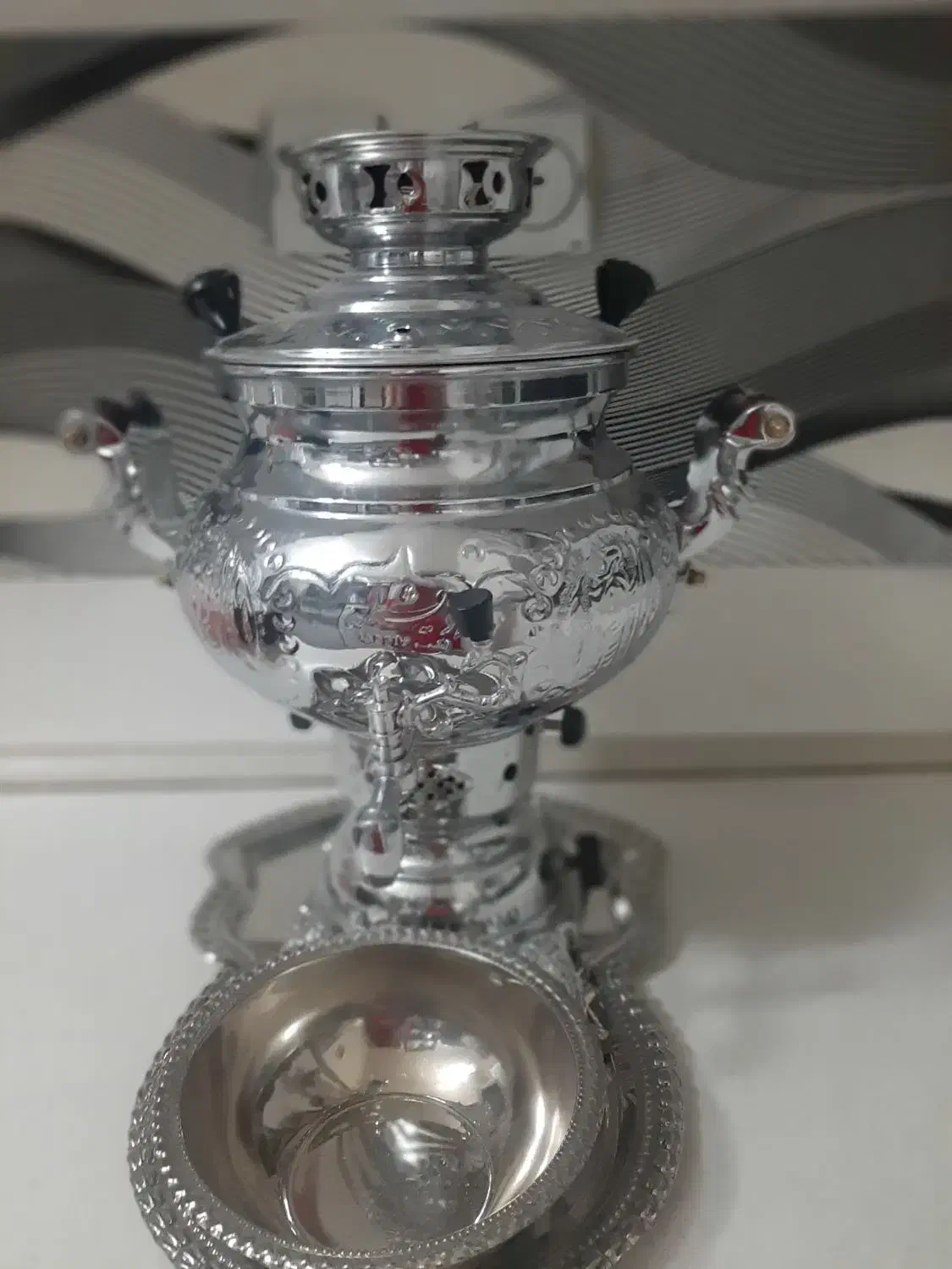 سماور چهار لتیر نام ویشلمه سینی وکاسه|سماور، چایساز، قهوهساز|گالیکش, |دیوار