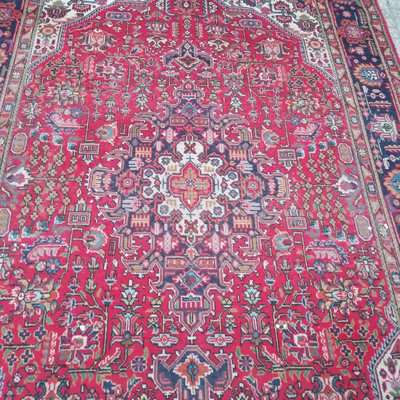 فرش دستباف ۲ عدد|فرش|ارومیه, |دیوار