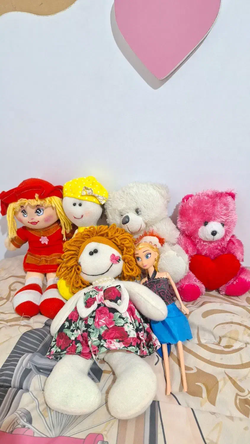 عروسک|اسباببازی بچه|رشت, رودبارتان|دیوار