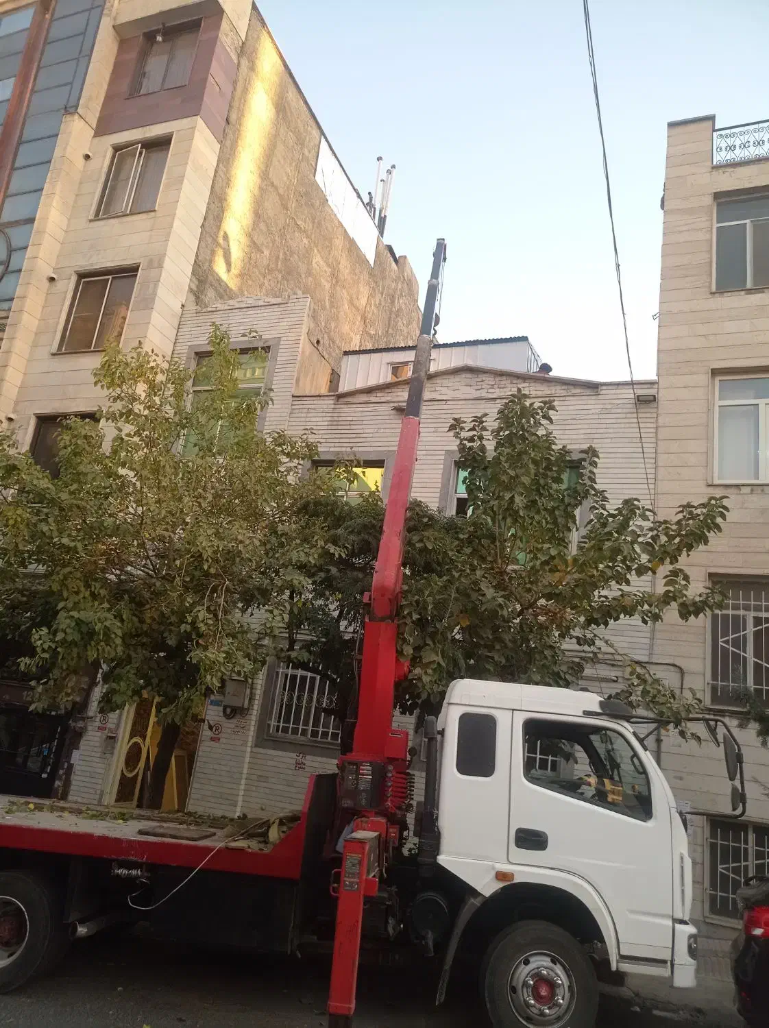 جرثقیل ۳ تن و ۵ تن|خدمات حمل و نقل|تهران, شهرک صدرا|دیوار