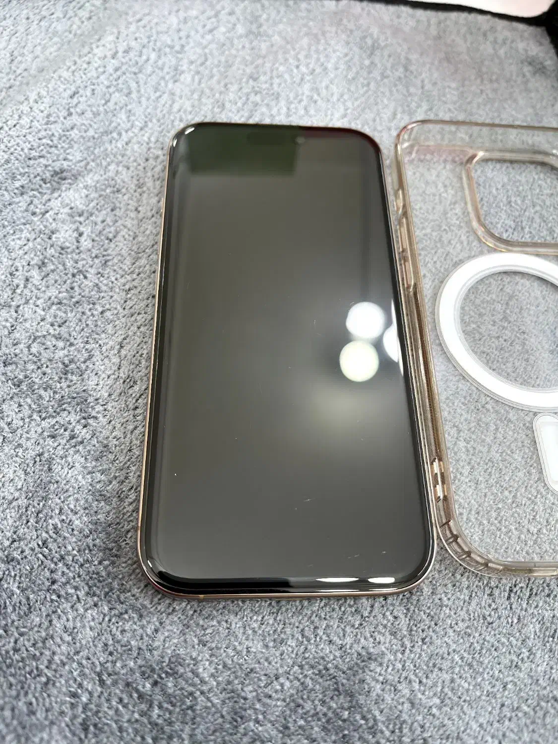 اپل iPhone 16 Pro با حافظهٔ ۲۵۶ گیگابایت|موبایل|بندرعباس, |دیوار