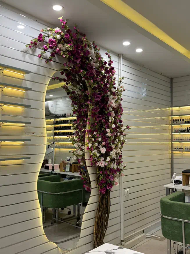 لاین ناخن  ،اصلاح صورت کوتاهیمو پدیکور فیشال|خدمات آرایشگری و زیبایی|مشهد, سجاد شهر|دیوار