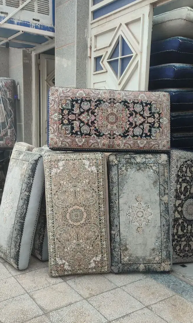 طرح سونیا|پشتی|قم, چهل درخت|دیوار