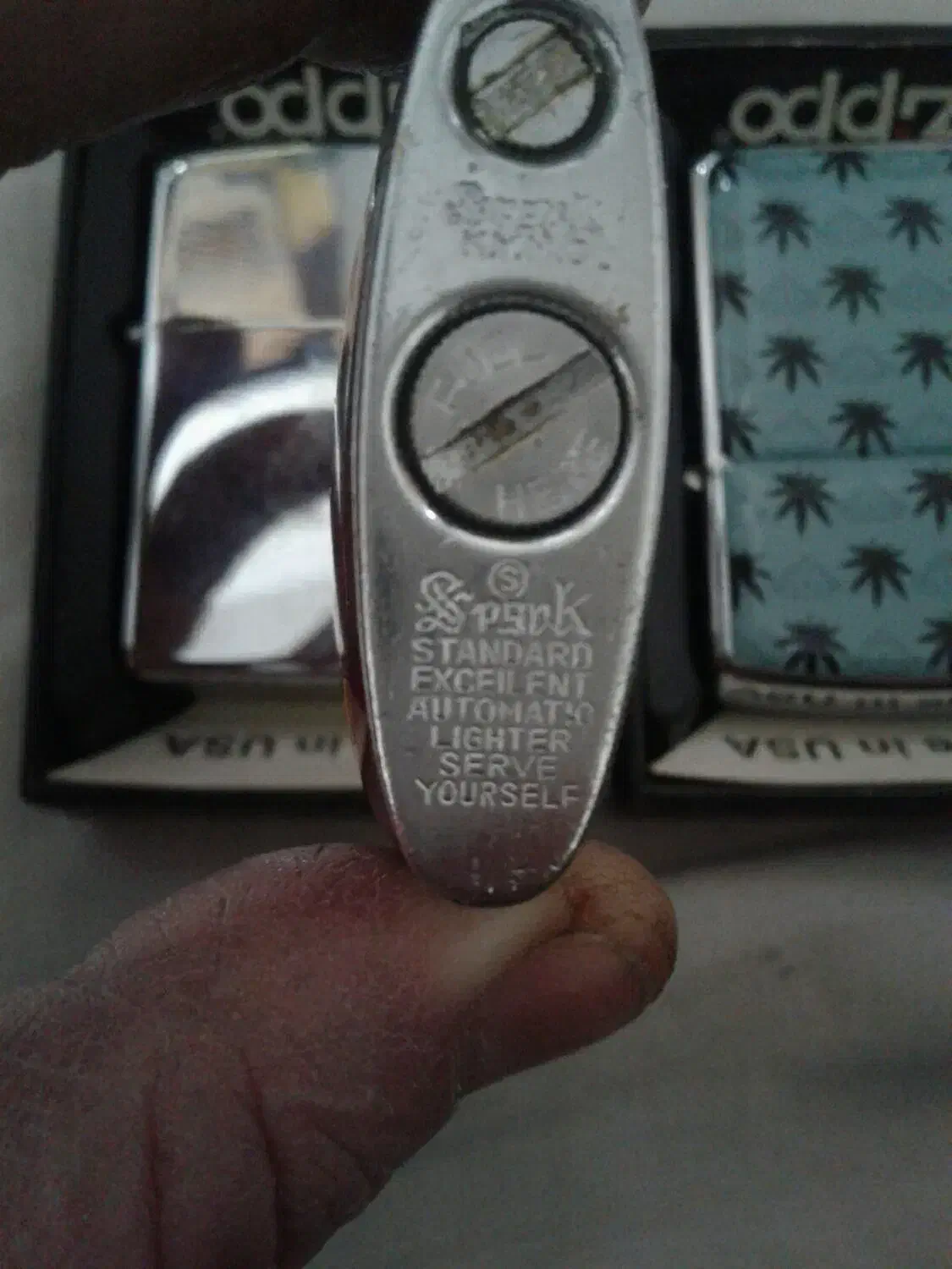 سه عدد فندکهای بنزینی|کلکسیون اشیاء عتیقه|شیراز, دوکوهک|دیوار