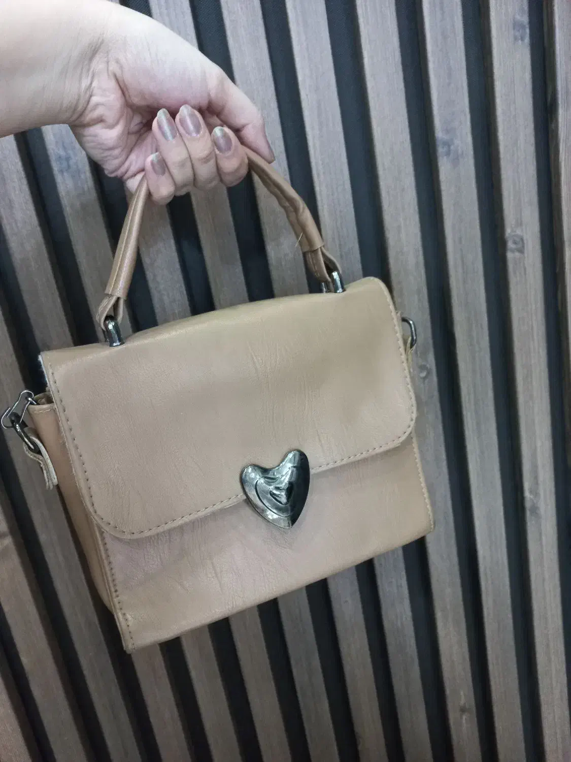 فروش فوری کیف|کیف، کفش، کمربند|صباشهر, |دیوار