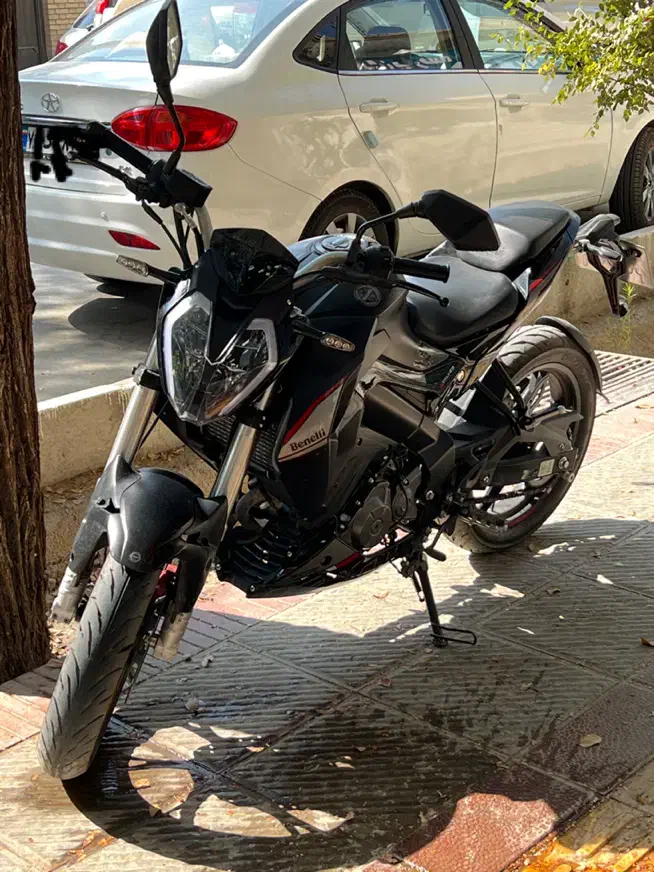 موتور بنلی 180s در حد صفر خشک ۴ تا کار|موتورسیکلت|شهرضا, |دیوار