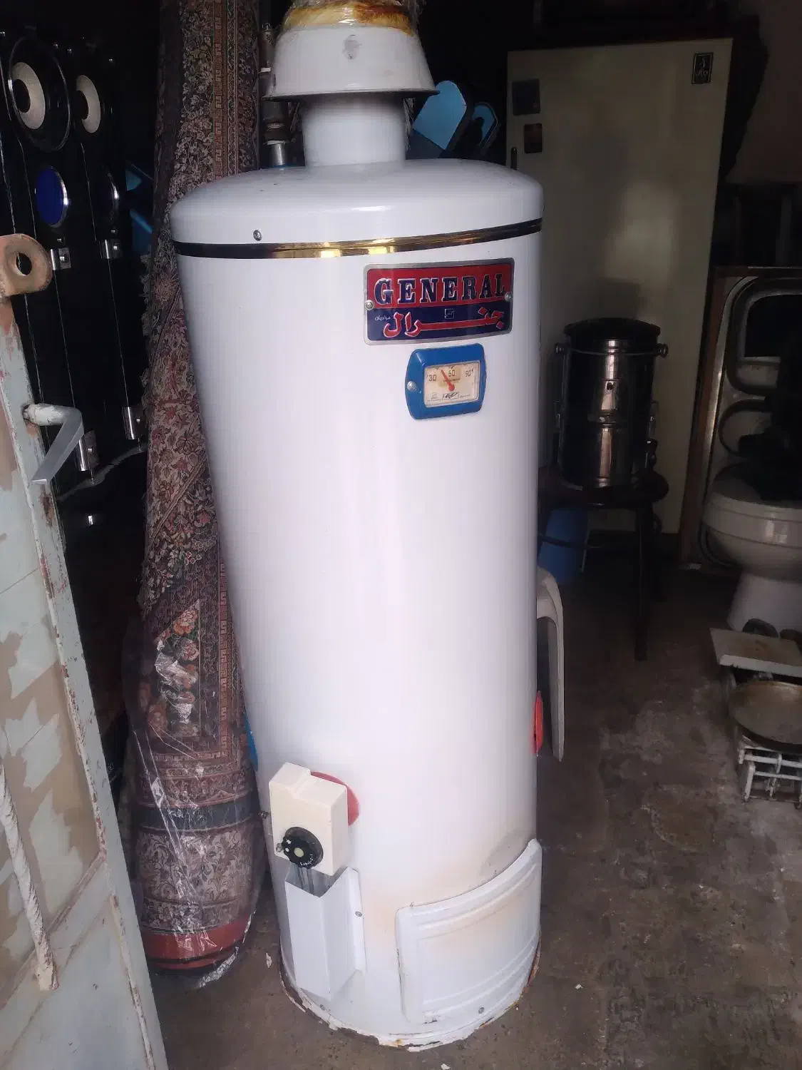 ابگرومکن ۴۰ گازی جنرال وجاروبرقی الجی بخاری ومیز|آبگرمکن، پکیج، شوفاژ|رباطکریم, کیکاور|دیوار