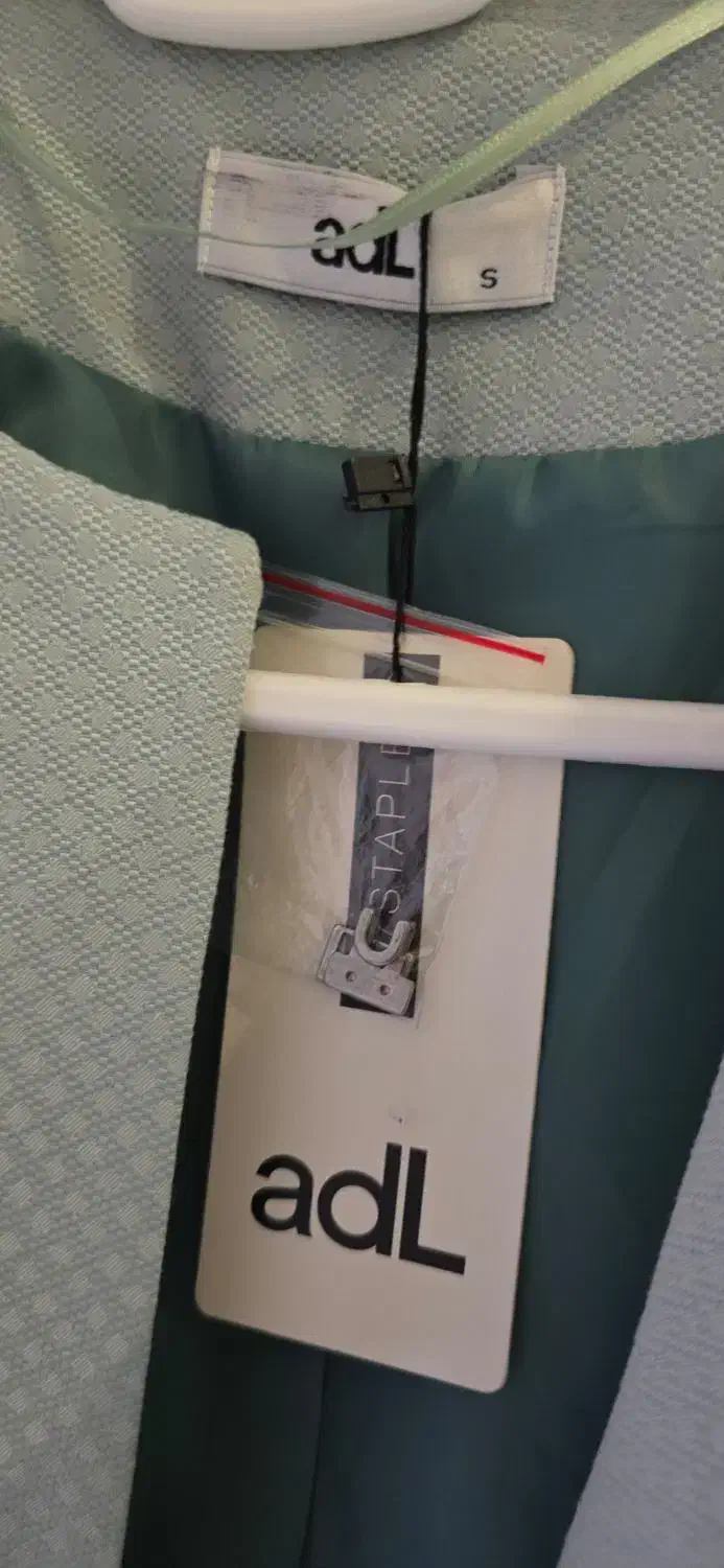 کت adl|لباس|ساری, |دیوار