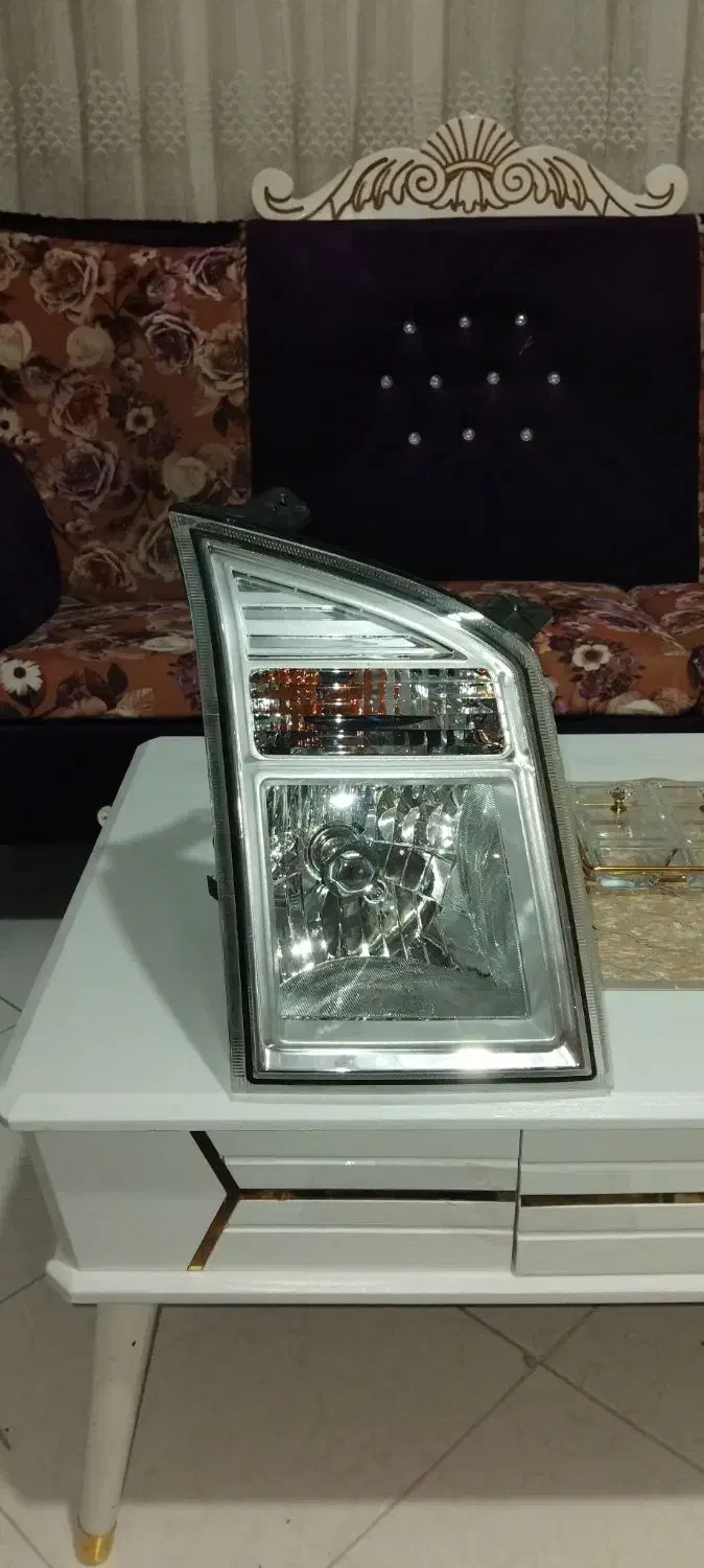 چراغ جلو ون اینرودز|قطعات یدکی و لوازم جانبی|قدس, شهرقدس|دیوار