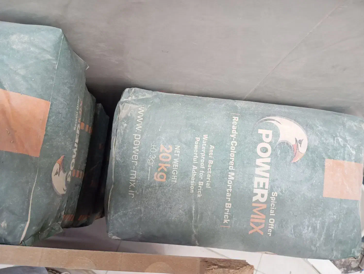 پودر بند کشی|مصالح و تجهیزات ساختمان|قم, دروازه چوبی|دیوار