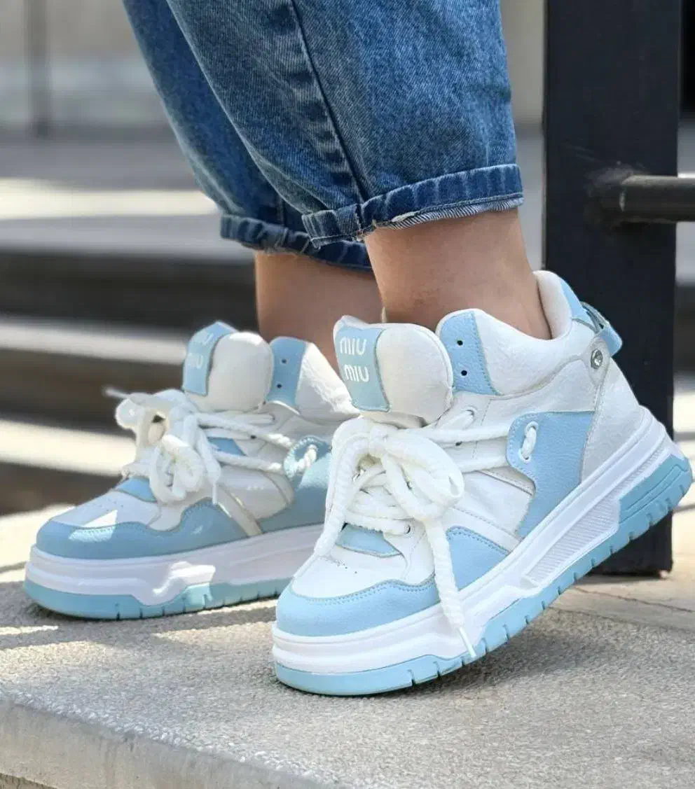 کفش اسپرت|کیف، کفش، کمربند|پاکدشت, پارچین|دیوار