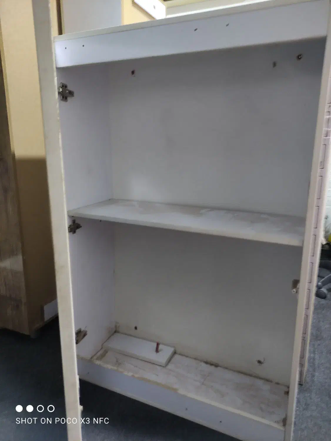 فروش تعدادی محصولات چوبی و سالنی|آرایشگاه و سالنهای زیبایی|اهواز, شهرک حفاری|دیوار