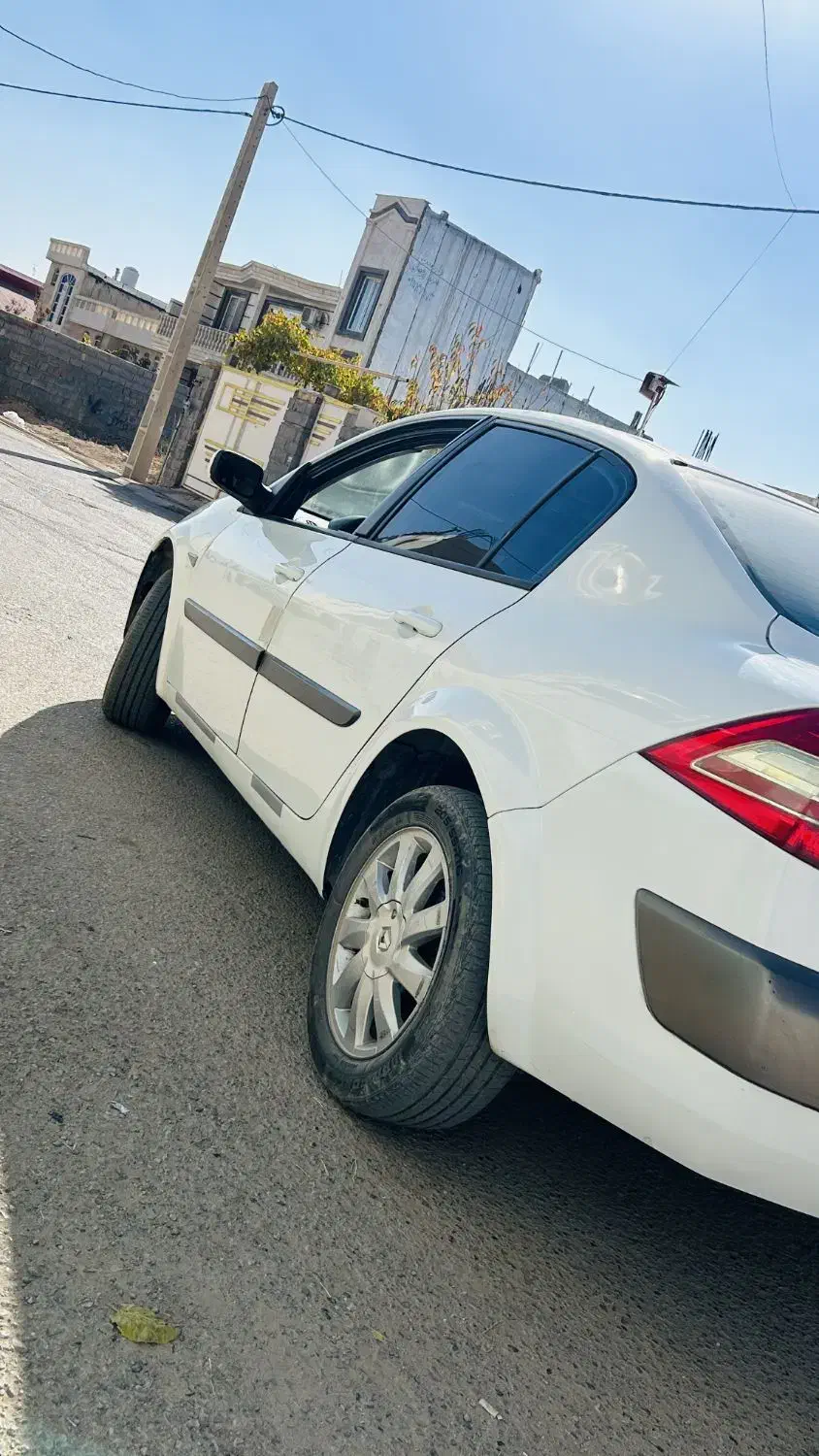 مگان ۲۰۰۰ مدل۹۱|خودرو سواری و وانت|یاسوج, |دیوار