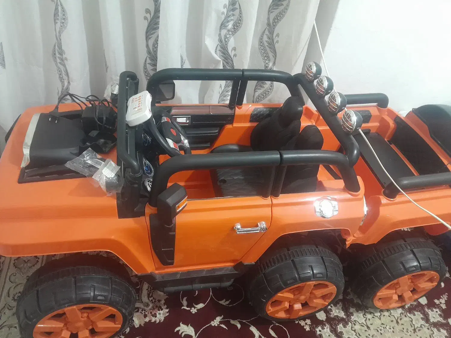 ماشین شارژی در حد نو|اسباببازی|کنارک, |دیوار