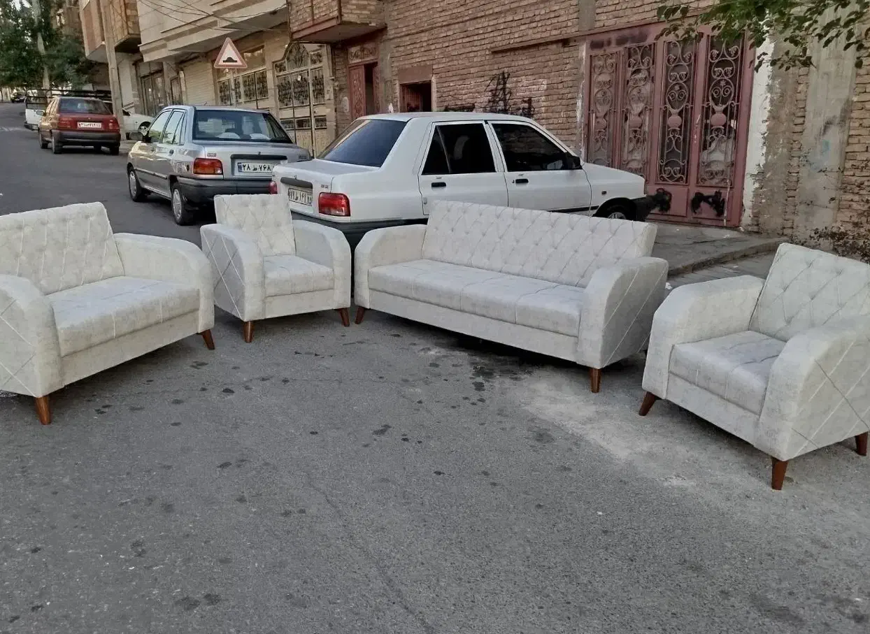 فروش ویژه مبل و تخت خواب محسن * کیفیتی بی‌نظیر|مبلمان خانگی و میز عسلی|تبریز, |دیوار