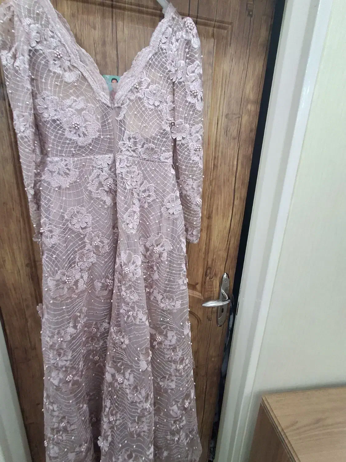 لباس مجلسی|لباس|تهران, تختی|دیوار