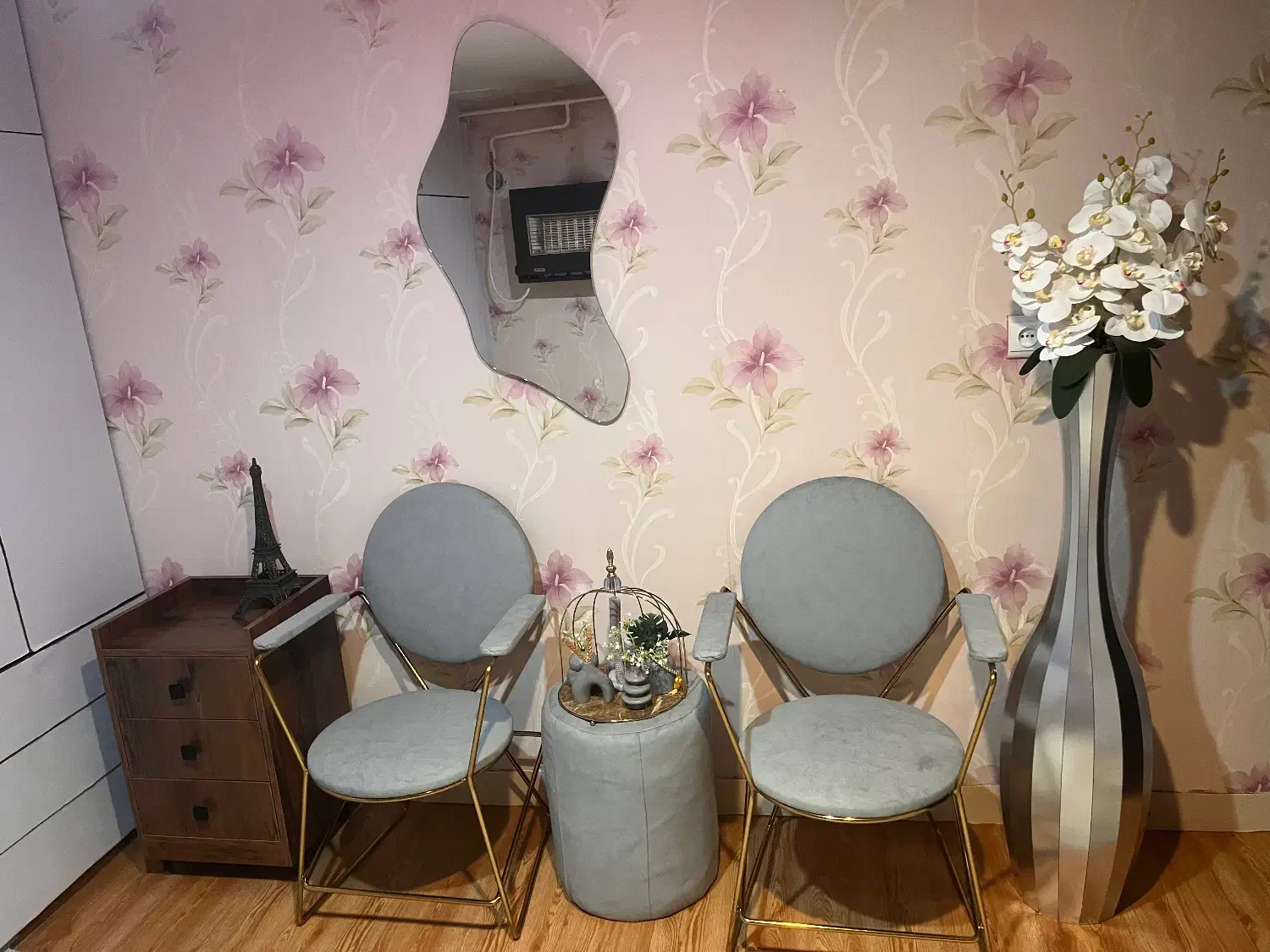 صندلی مبلی جدید ومدرن|صندلی و نیمکت|رشت, سعدی (تختی)|دیوار