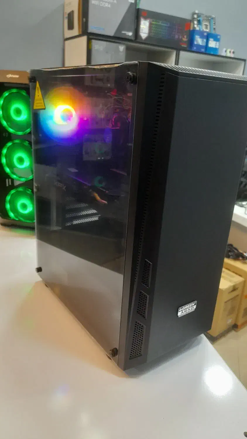 سیستم گیم حرفه ای|رایانه رومیزی|کاشان, معلم|دیوار