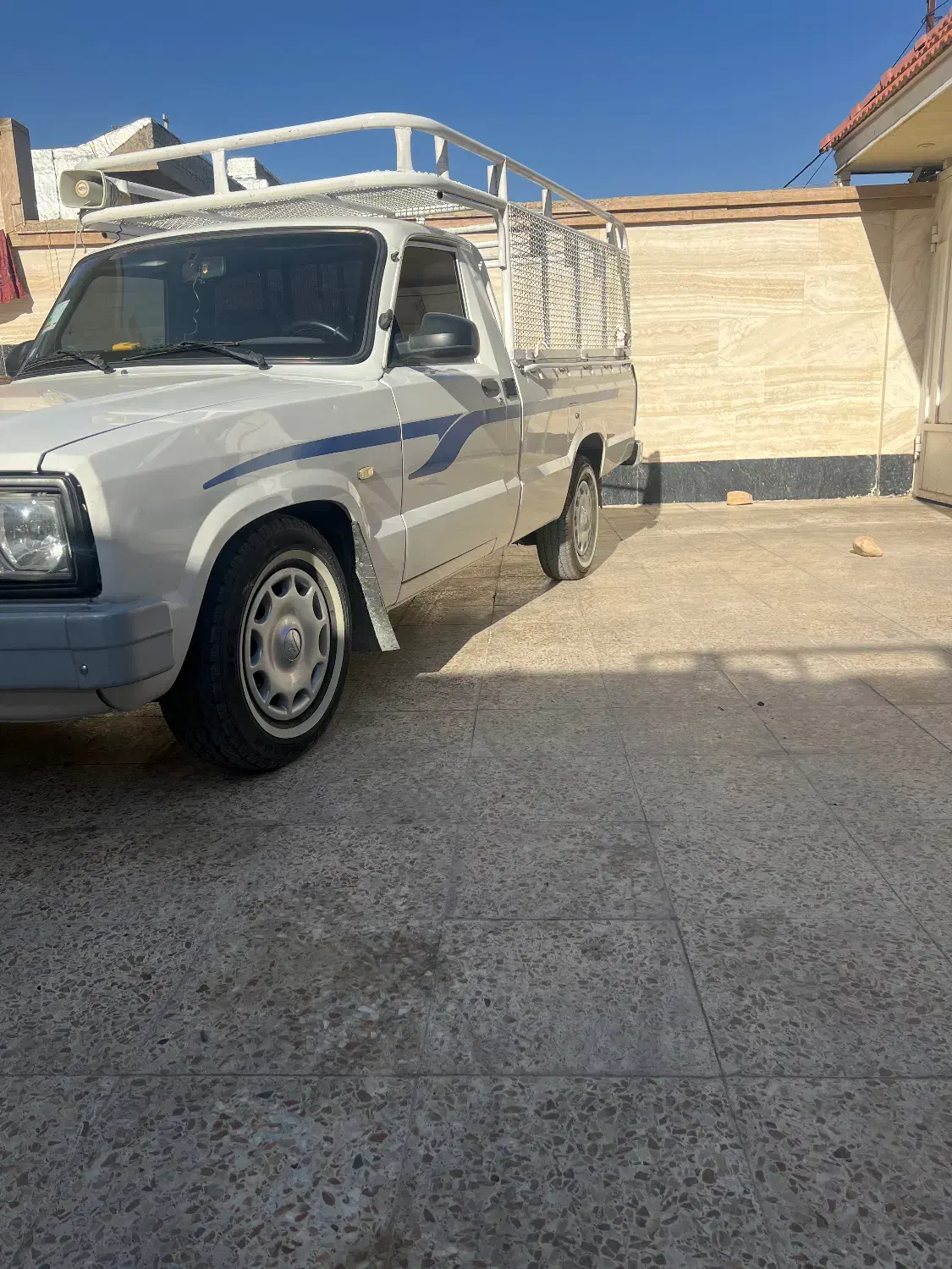 وانت مزدا کارا ۲۰۰۰ تک کابین ۴۰۱ در حد|خودرو سواری و وانت|شیراز, گویم|دیوار