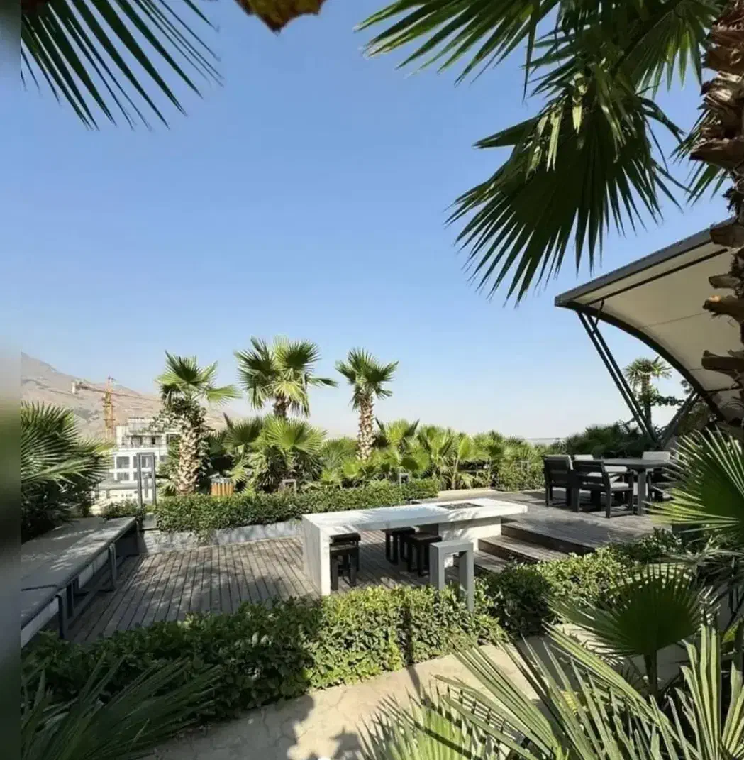 270 متر  ، ۳خواب  ،  مروارید