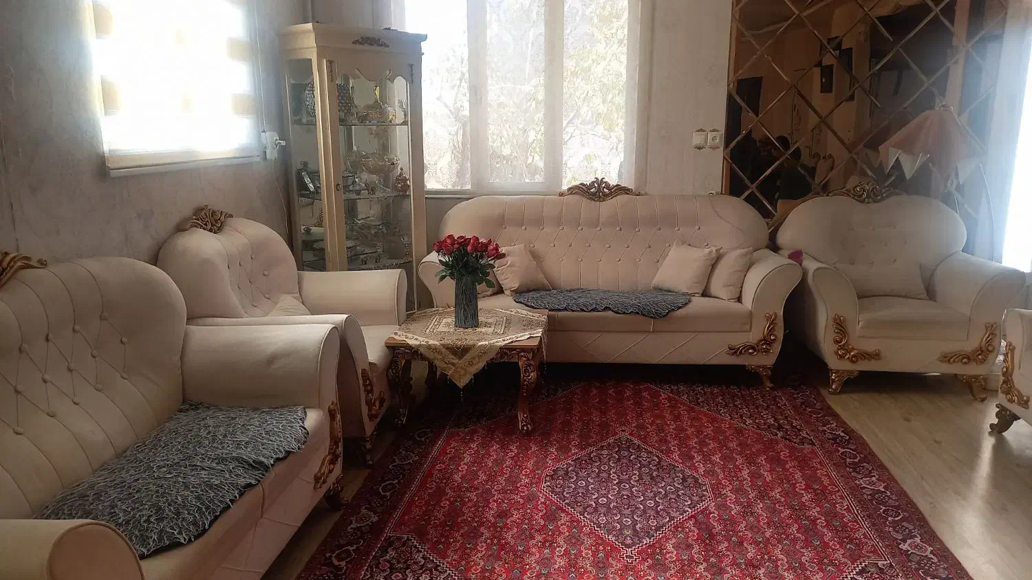 مبلمان ودکور|مبلمان خانگی و میز عسلی|زنجان, |دیوار