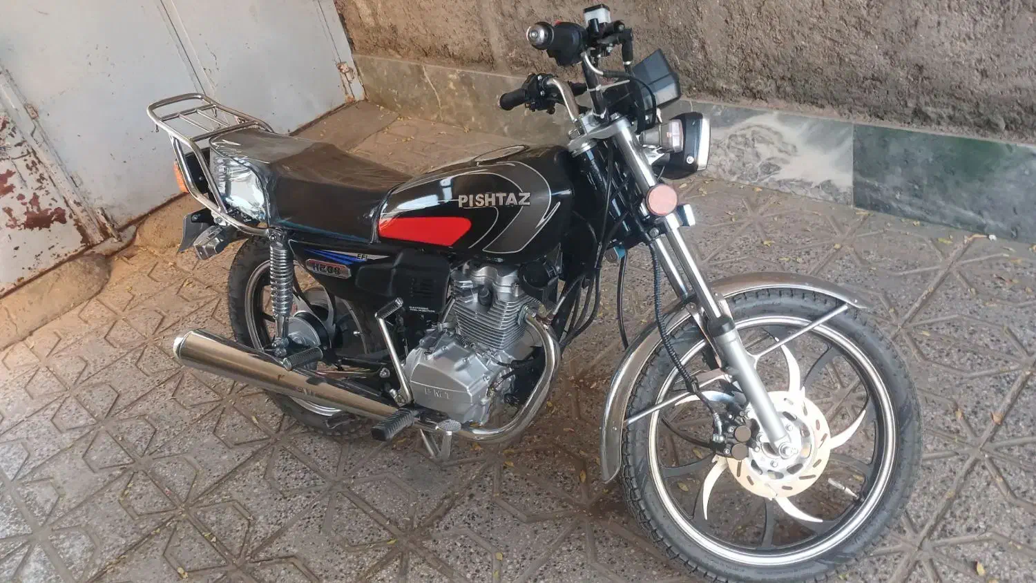 موتور ۲۰۰ پیشتاز|موتورسیکلت|قائن, |دیوار