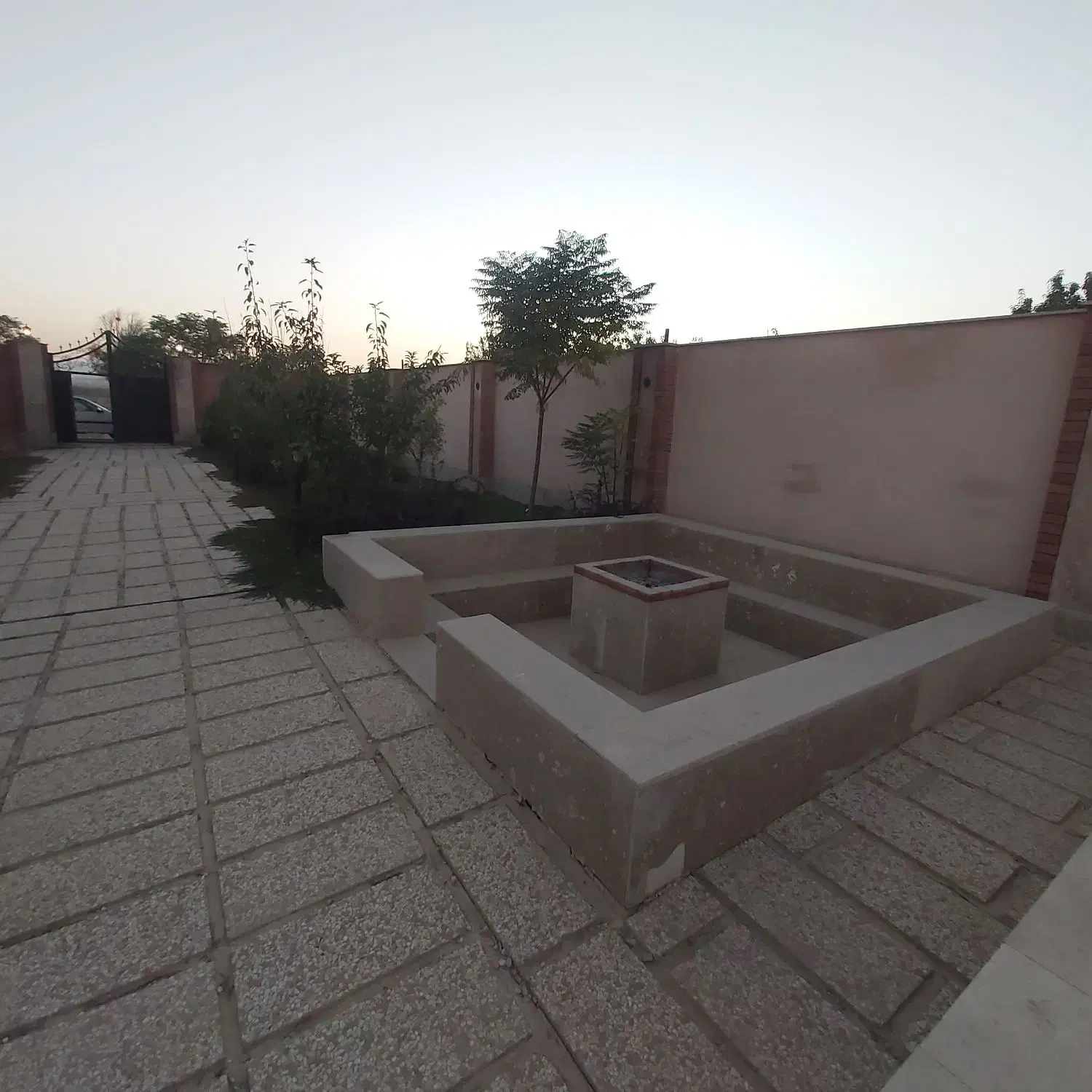 باغ ویلا ۶۱۰متری زکی آباد ،حوالی زعفرانیه .سهیلیه|فروش خانه و ویلا|رامجین, |دیوار