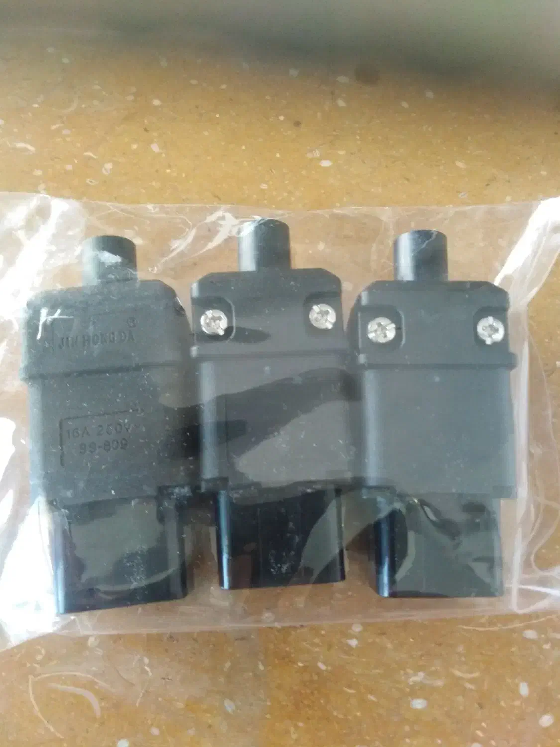 m50سوکت پاور C19ماینرشبیه سازM21پدسلولزی کولریm30|قطعات و لوازم جانبی رایانه|شیراز, شهرک بزین|دیوار