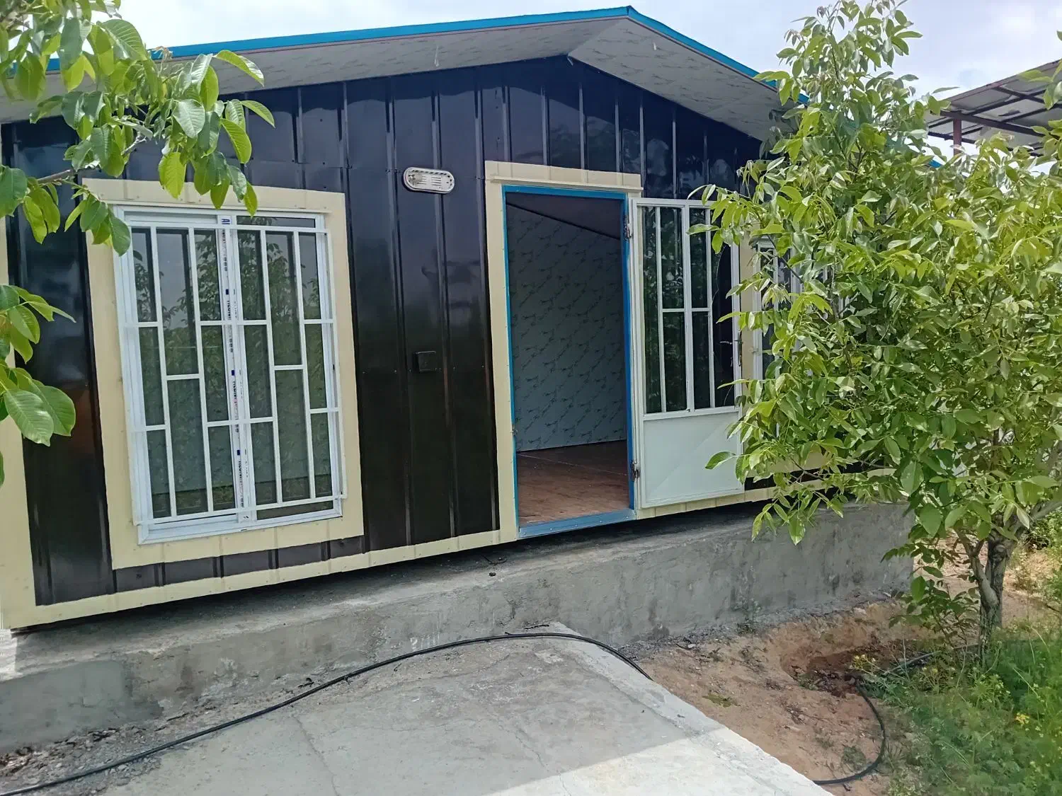 ویلا باغچه|فروش خانه و ویلا|زاینده رود, |دیوار