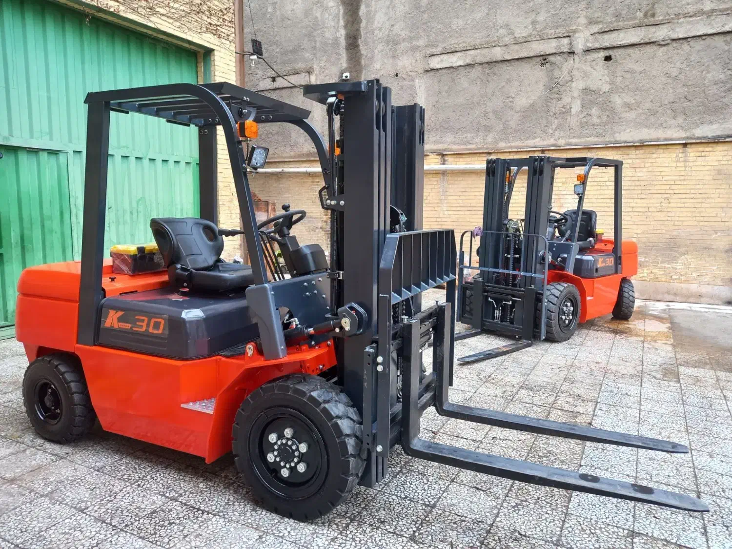 فروش لیفتراک کارکرده و نو|ماشینآلات صنعتی|کرمان, |دیوار