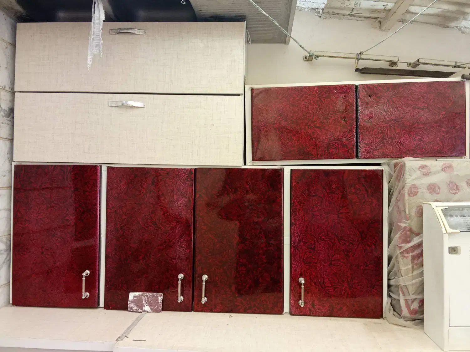 مقداری کابینت فلزی با بدنه گالوانیزه و درب کوره‌ای|مصالح و تجهیزات ساختمان|ابهر, |دیوار