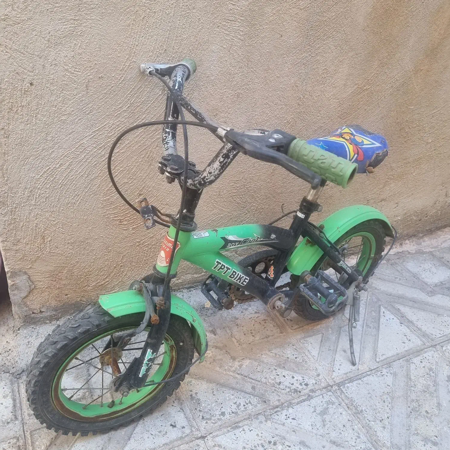 دوچرخه|دوچرخه، اسکیت، اسکوتر|اقبالیه, |دیوار