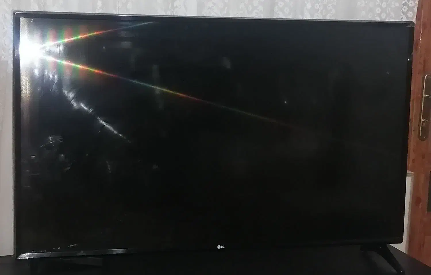 تلویزیون 49 اینچ نیازمندتعمیر|تلویزیون و پروژکتور|هشتگرد, سیف آباد|دیوار