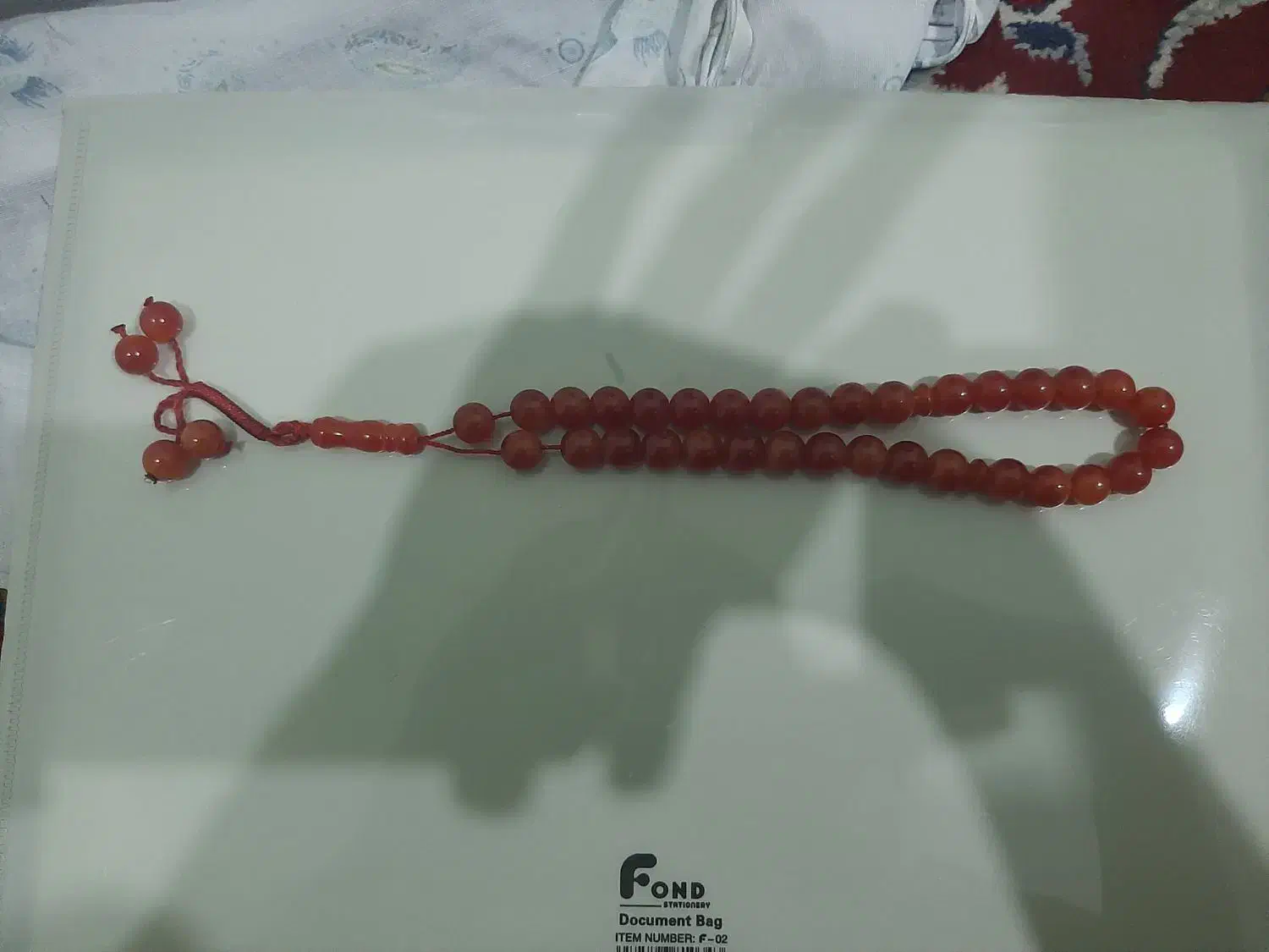 تسبیح عقیق|کلکسیون اشیاء عتیقه|فولادشهر, زاینده رود|دیوار