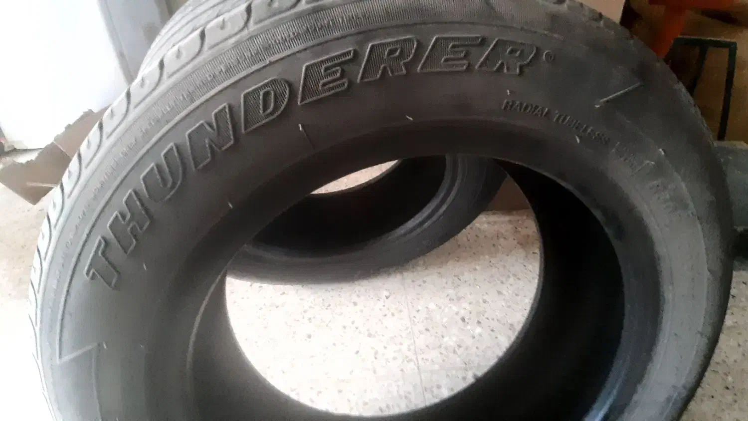 دو حلقه لاستیک 205 15|قطعات یدکی و لوازم جانبی|ملایر, |دیوار