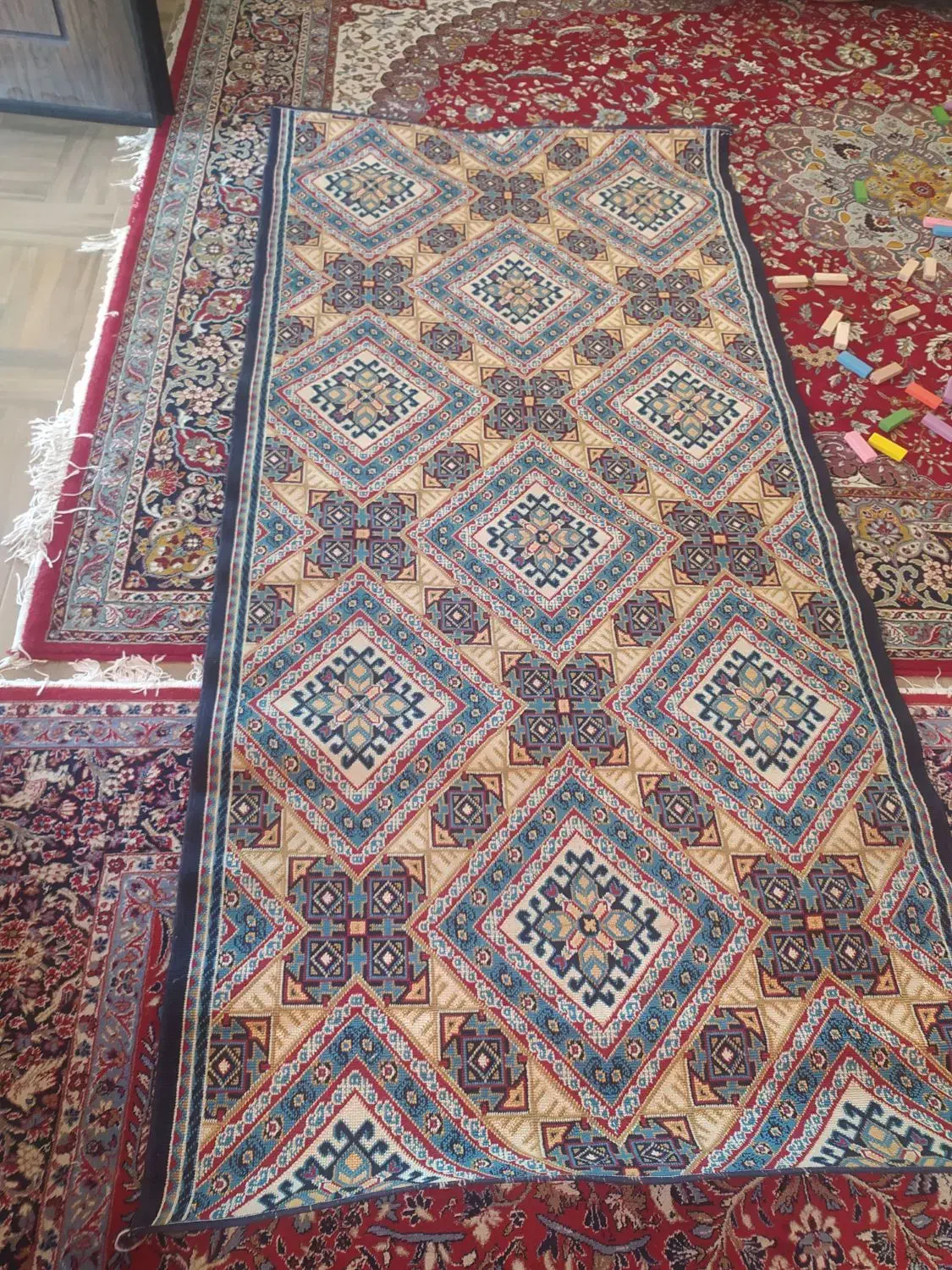 گلیم فرش 2ونیم متری در حد نو|گلیم، جاجیم، گبه|تنکابن, |دیوار