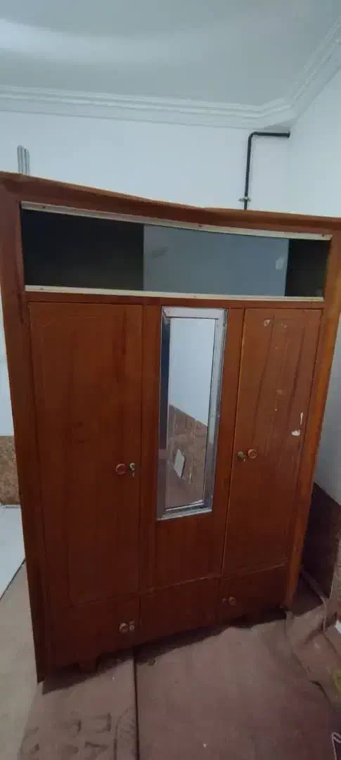 کمد|جاکفشی، کمد، دراور|نیریز, |دیوار