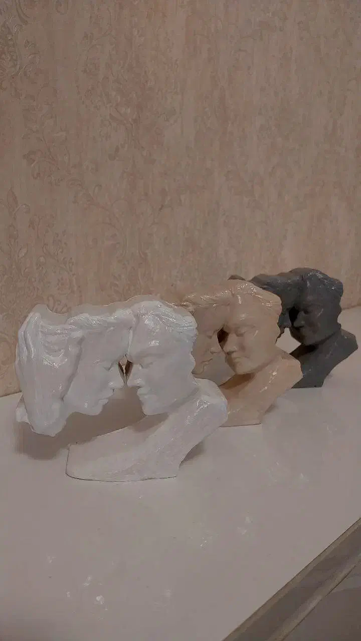 مجسمه رومئو و ژولیت|مجسمه، تندیس، ماکت|رشت, امین الضرب|دیوار
