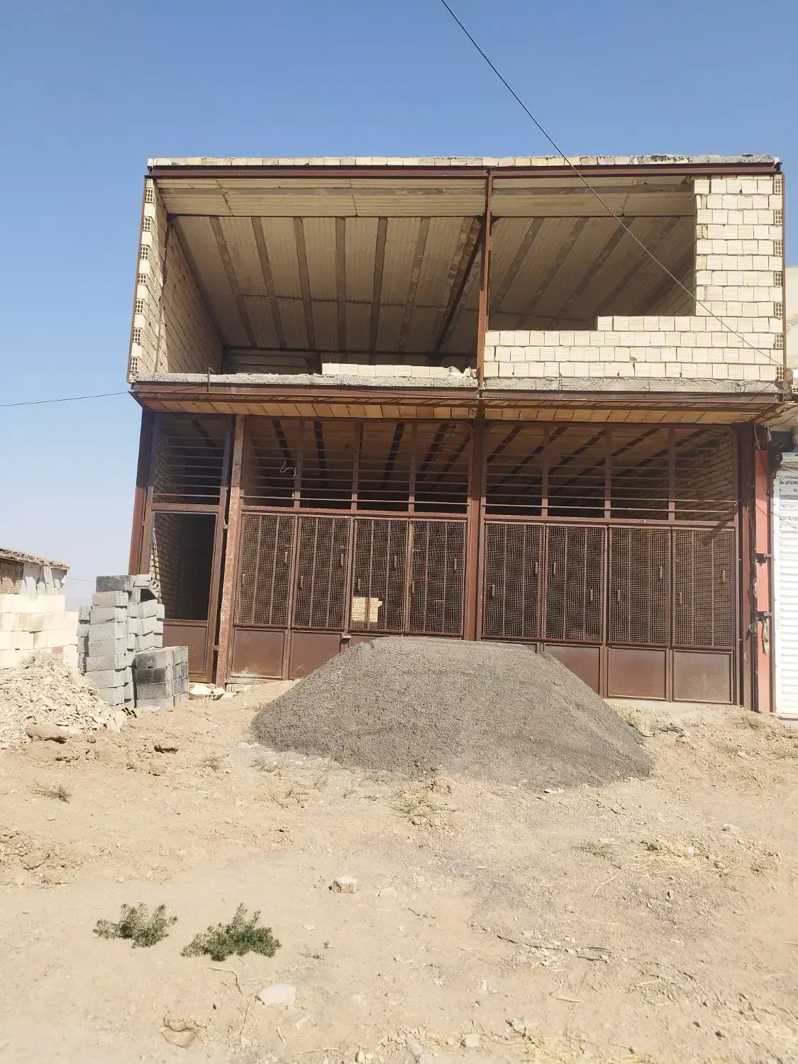 دوعدد مغازه تجاری در شهرک قائم روبروی مسجد|فروش مغازه و غرفه|جوین, |دیوار