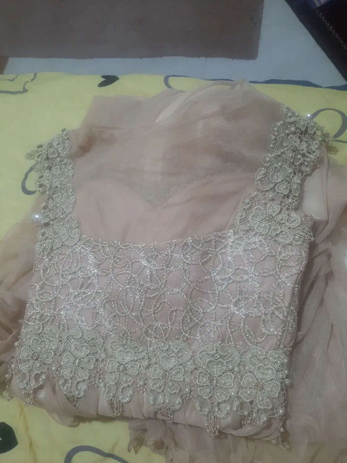 پیراهن مجلسی|لباس|طرقبه, |دیوار