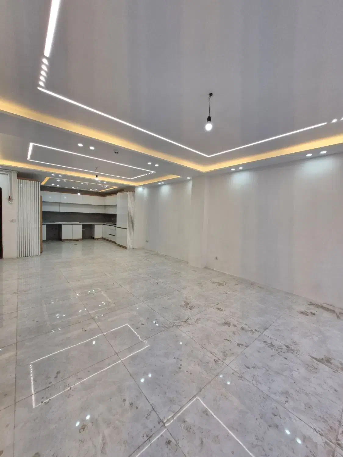 اعتمادیه ۱۰۵ متری ۲ خواب نوساز بهارستان|اجارهٔ آپارتمان|همدان, |دیوار