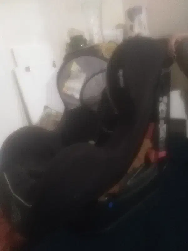 صندلی کودک|تخت و صندلی بچه|گلبهار, شهر جدید گلبهار|دیوار